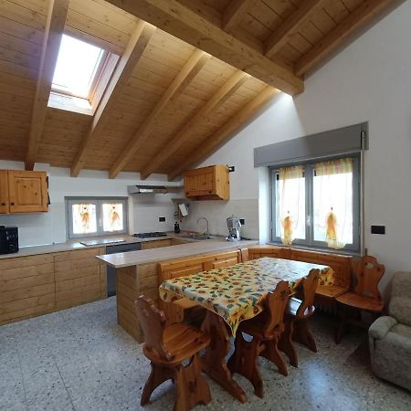 Apartament Casa Le Fornaci Ispra Zewnętrze zdjęcie
